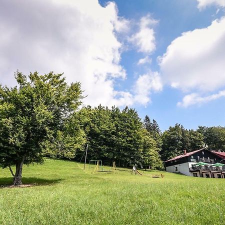 Bed and Breakfast Planinski Dom Na Kalu Dol pri Hrastniku Exterior foto